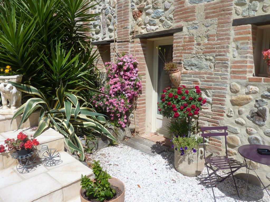 Domaine De La Tannerie Chambres D'Hotes Et Appartements Prades  Ngoại thất bức ảnh