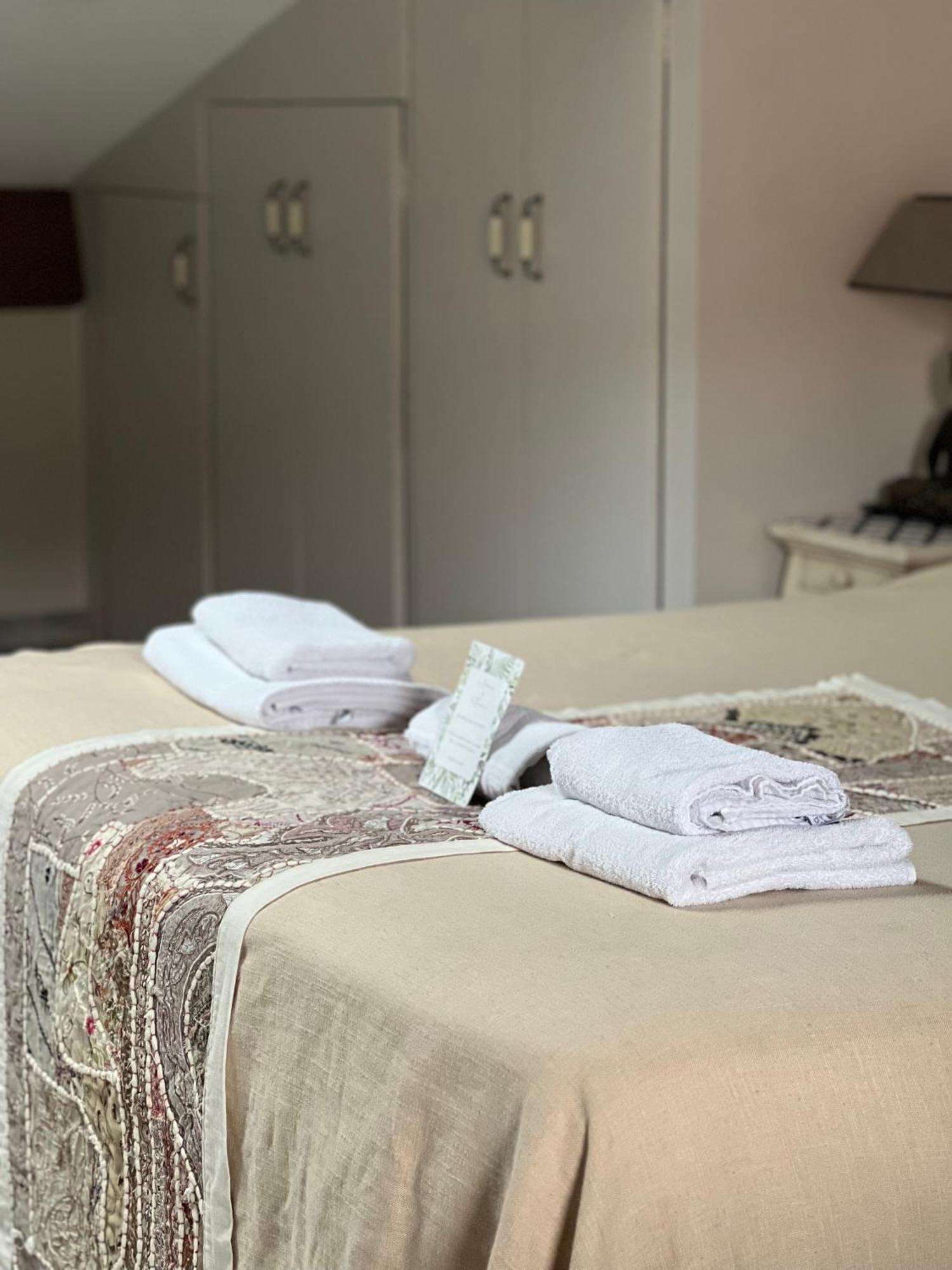 Domaine De La Tannerie Chambres D'Hotes Et Appartements Prades  Ngoại thất bức ảnh