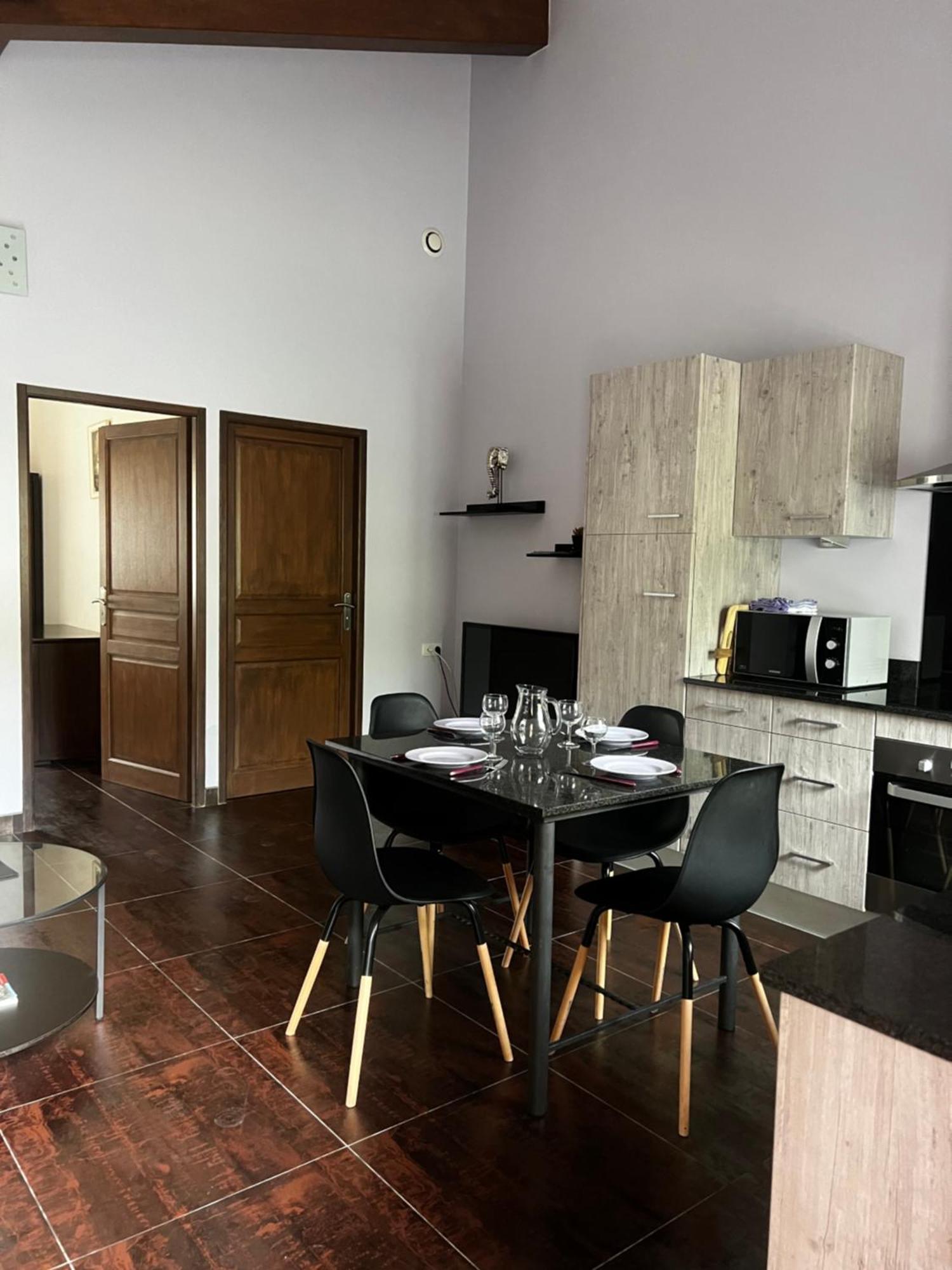 Domaine De La Tannerie Chambres D'Hotes Et Appartements Prades  Ngoại thất bức ảnh